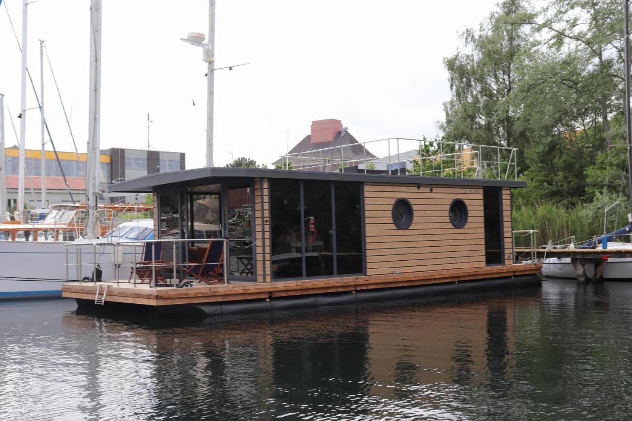 Hausboot Lina In Flensburg Exterior foto